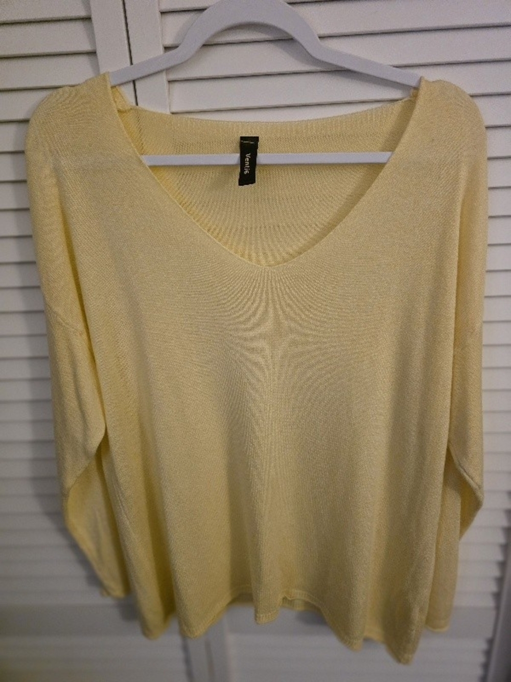 Women's Venti6 Italian Made Small Oversized Yellow V-Neck Sweater